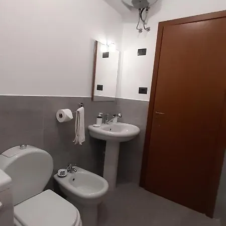 Semesterbostad Baia Capomulini *